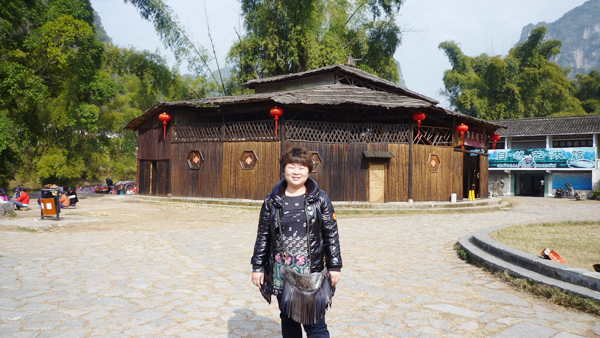 鄧基霞(市場部濟南地區經理)
